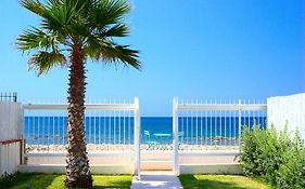 Beach House, unica e romantica sul mare
